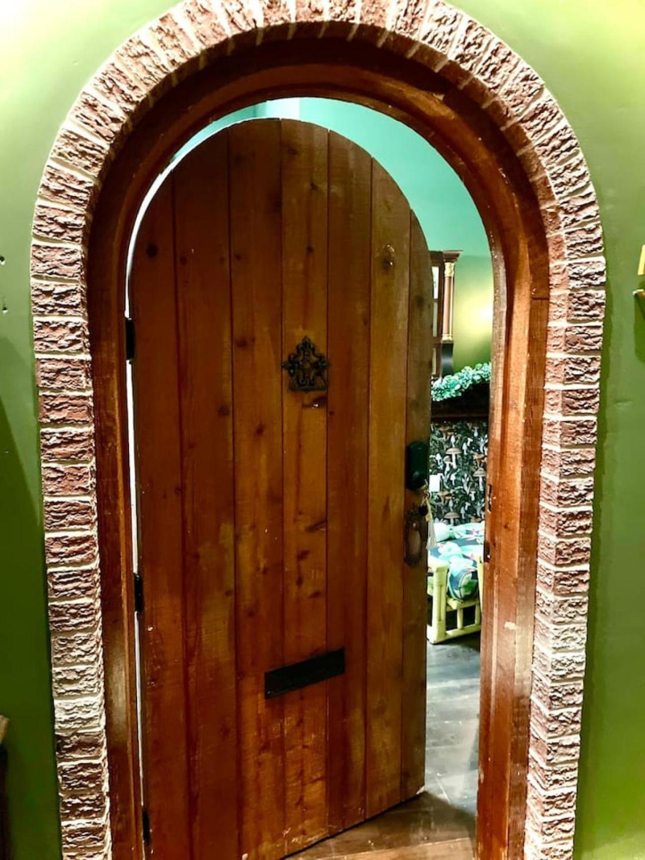 Perryville The Atrium - A Boutique Hotel - Suite 15 מראה חיצוני תמונה